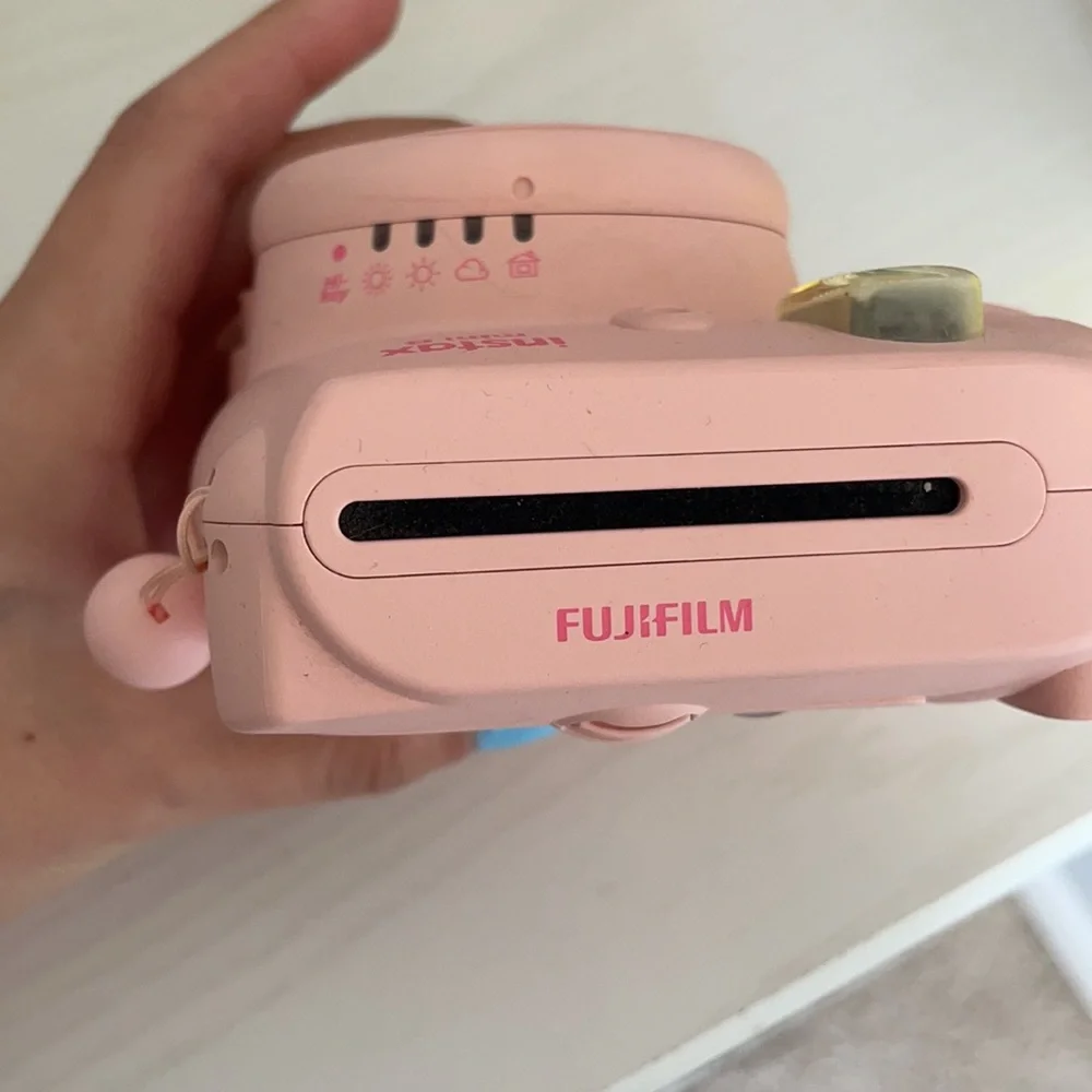instax mini polaroid camera